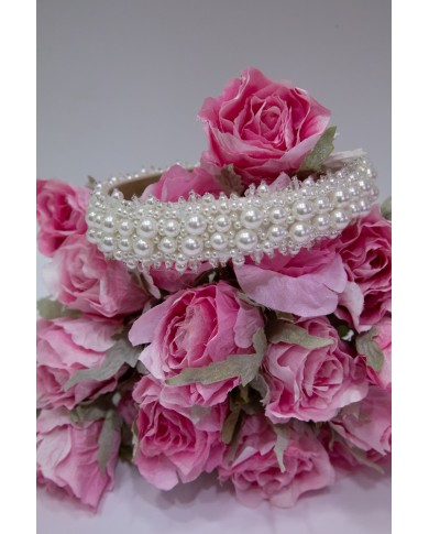 Bridal headband with pearls